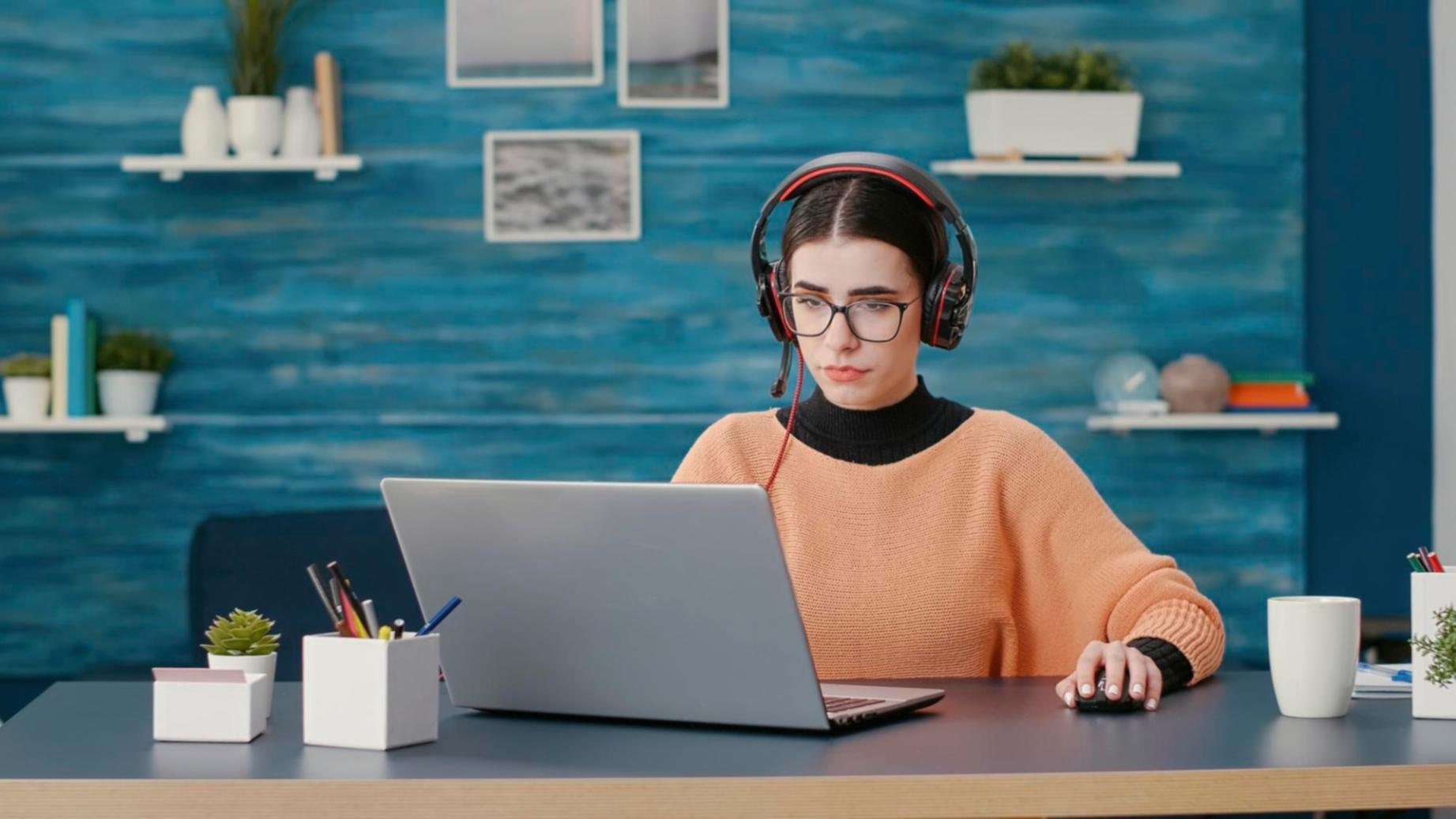 One-on-one financial planning consultation at remolarivqen's Baulkham Hills office